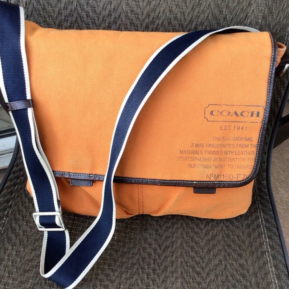 Coach Vintage Orange Canvas Messenger Bag F70587 - Picture 3 of 8